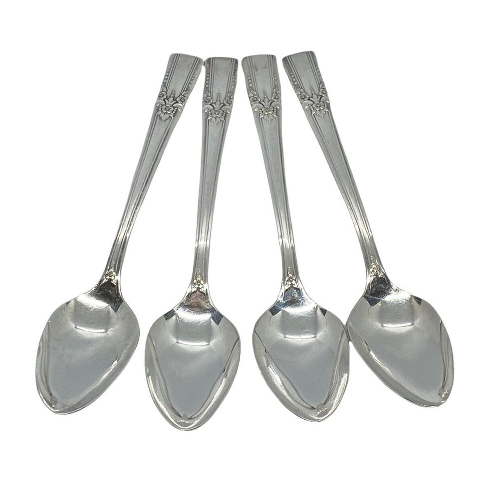 Four Teaspoons 1940 Wm A Rogers Artistic Pattern Heavy Silver Plate No Monogram